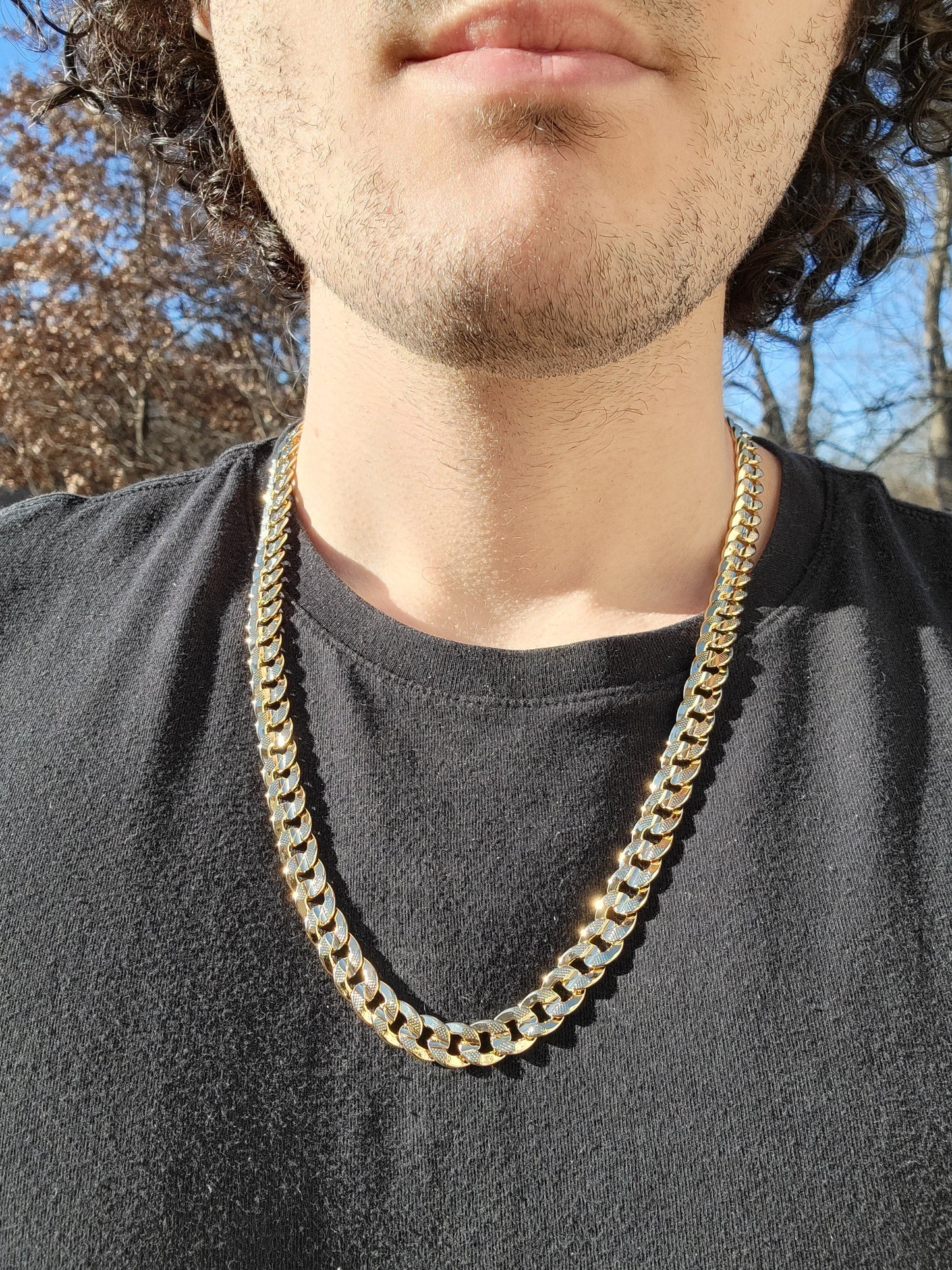 10mm Icy Curb Chain in Yellow Gold